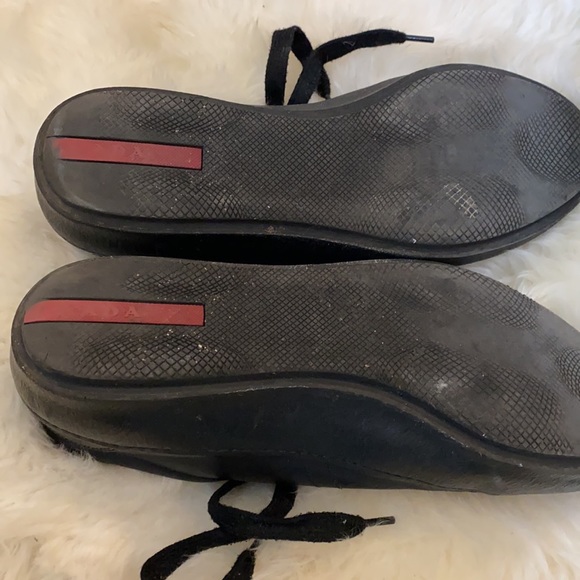 Shoes - Picture 4 of 6